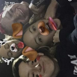 Meet your Posher, Julia